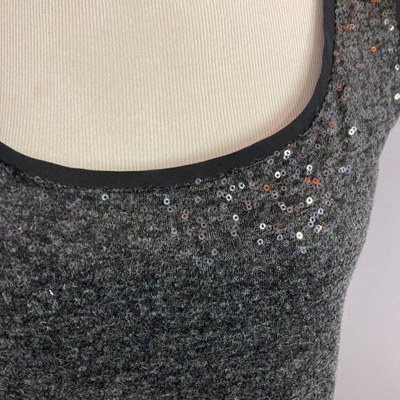 Kenneth Cole  Sequin Dress, Mint Condition, Size 6 - Picture 2 of 12